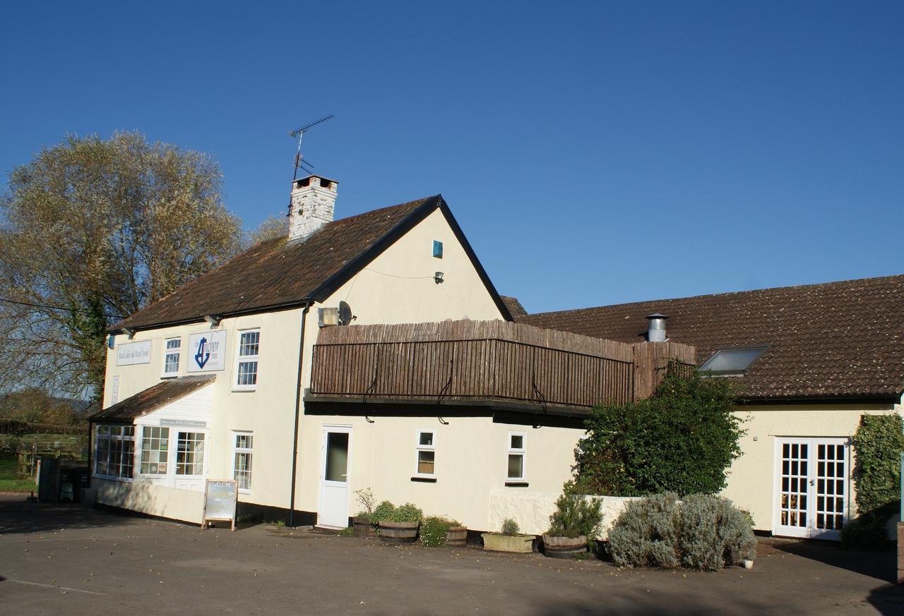 Anchor Inn Oake Dış mekan fotoğraf